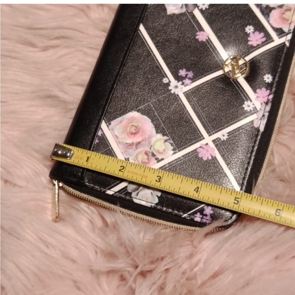 Bling and flowers long wallet - Picture 3 of 5